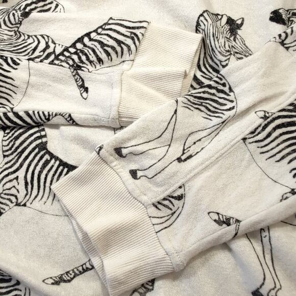Jane and Delancey zebra novelty print crewneck sweatshirt, size XL - Picture 8 of 9